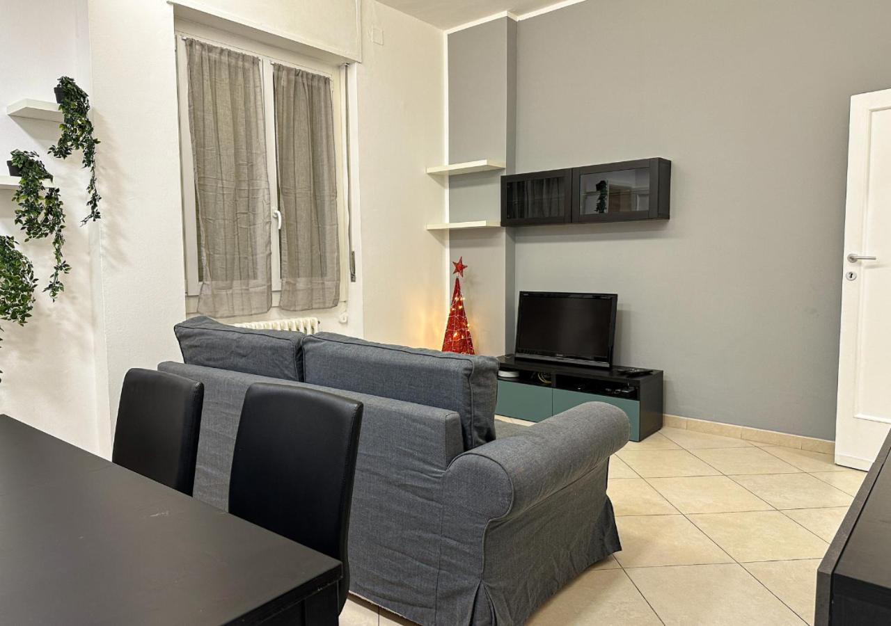 Modern Cenisio Apartment - Self Check-In & Parking 米兰 外观 照片