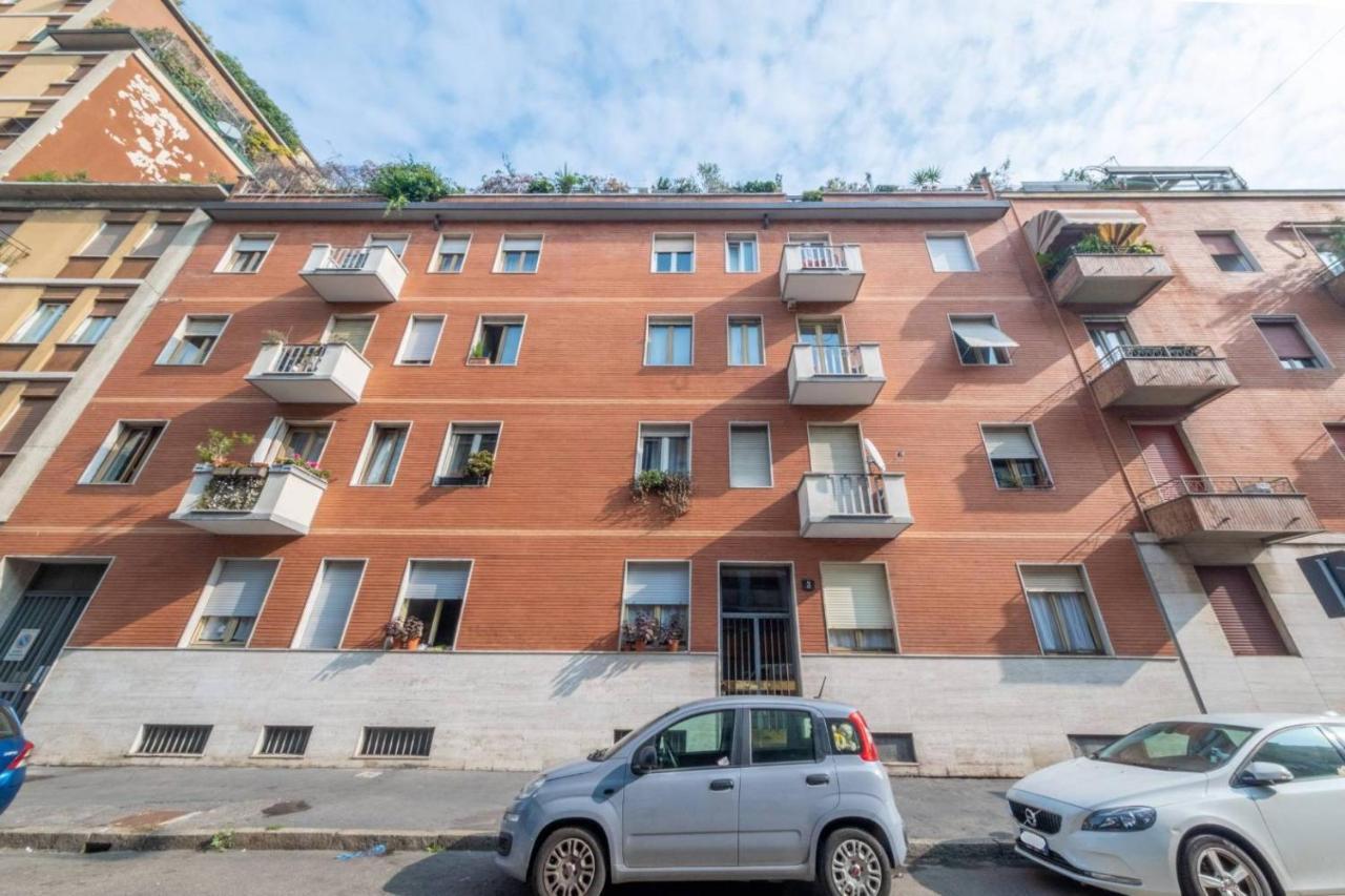 Modern Cenisio Apartment - Self Check-In & Parking 米兰 外观 照片